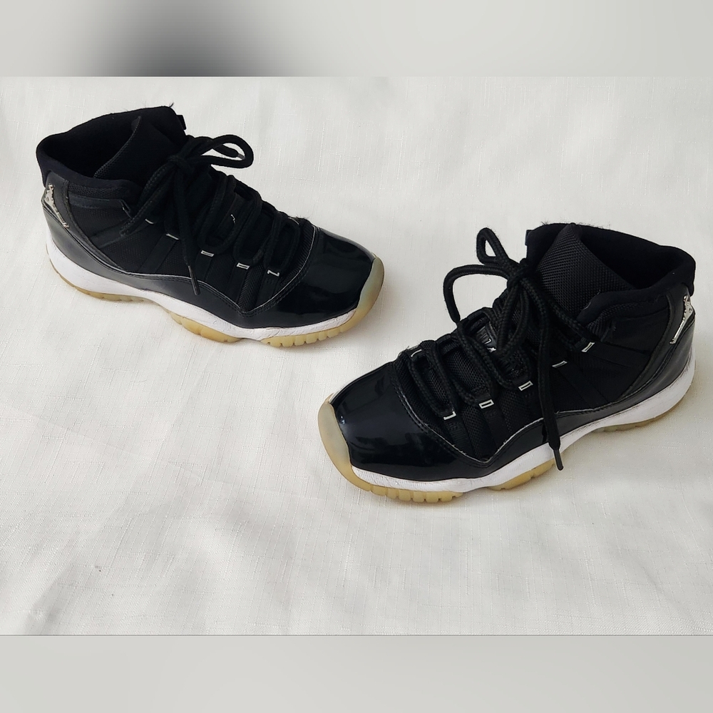 Air Jordan 11 XI Retro GS Jubilee/25th Anniversary 378038-011 5Y Boys 6.5 Women